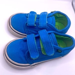 Vans toddler blue shoes 6.5 gently used good condition.